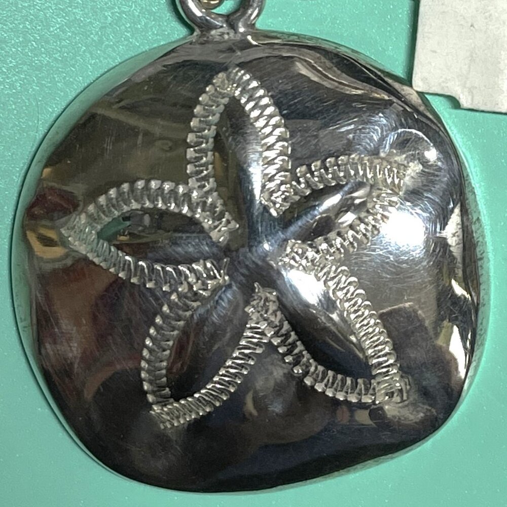 Sterling SIlver Sand Dollar Pendant 19.5 gr